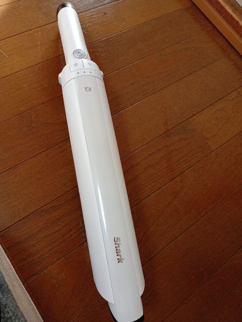 ✩土日限定価格☆【美品】Shark LC400JWH コードレスクリーナー