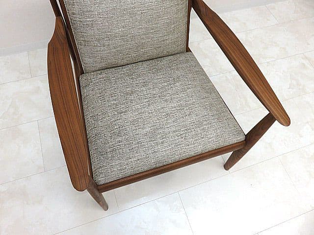 展示品 リッツウェル クロード1601 ウォールナット無垢材 イージーチェア