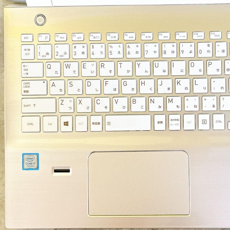 ⅰ7✨SSDで快適✨ブルーレイ フルHD カメラ 薄型おしゃれゴールドWin11