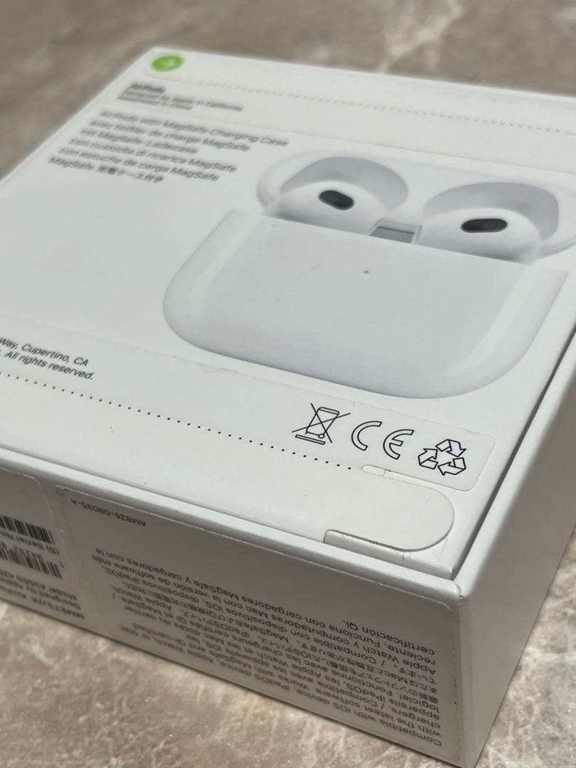 【未開封品】AirPods（第3世代） MME73J/A