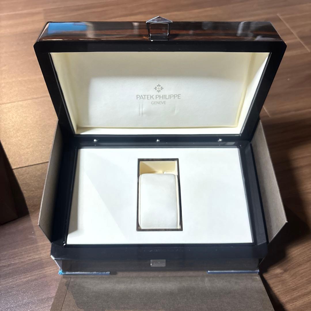PATEK PHILIPPE腕時計ボックス