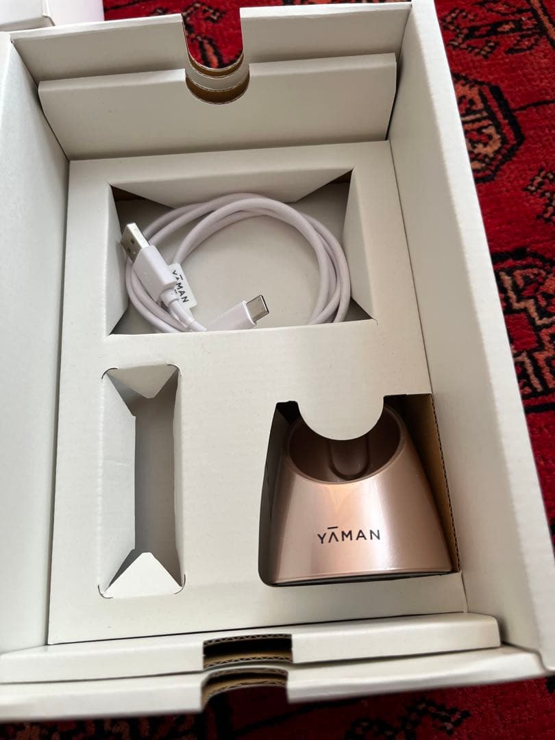 YAMAN 美顔器 フォトプラスシャイニーM18 充電ケーブル付き