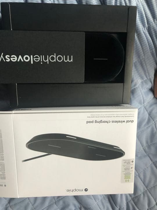 iPhoneアクセサリー mmphie dual wireless charging pad