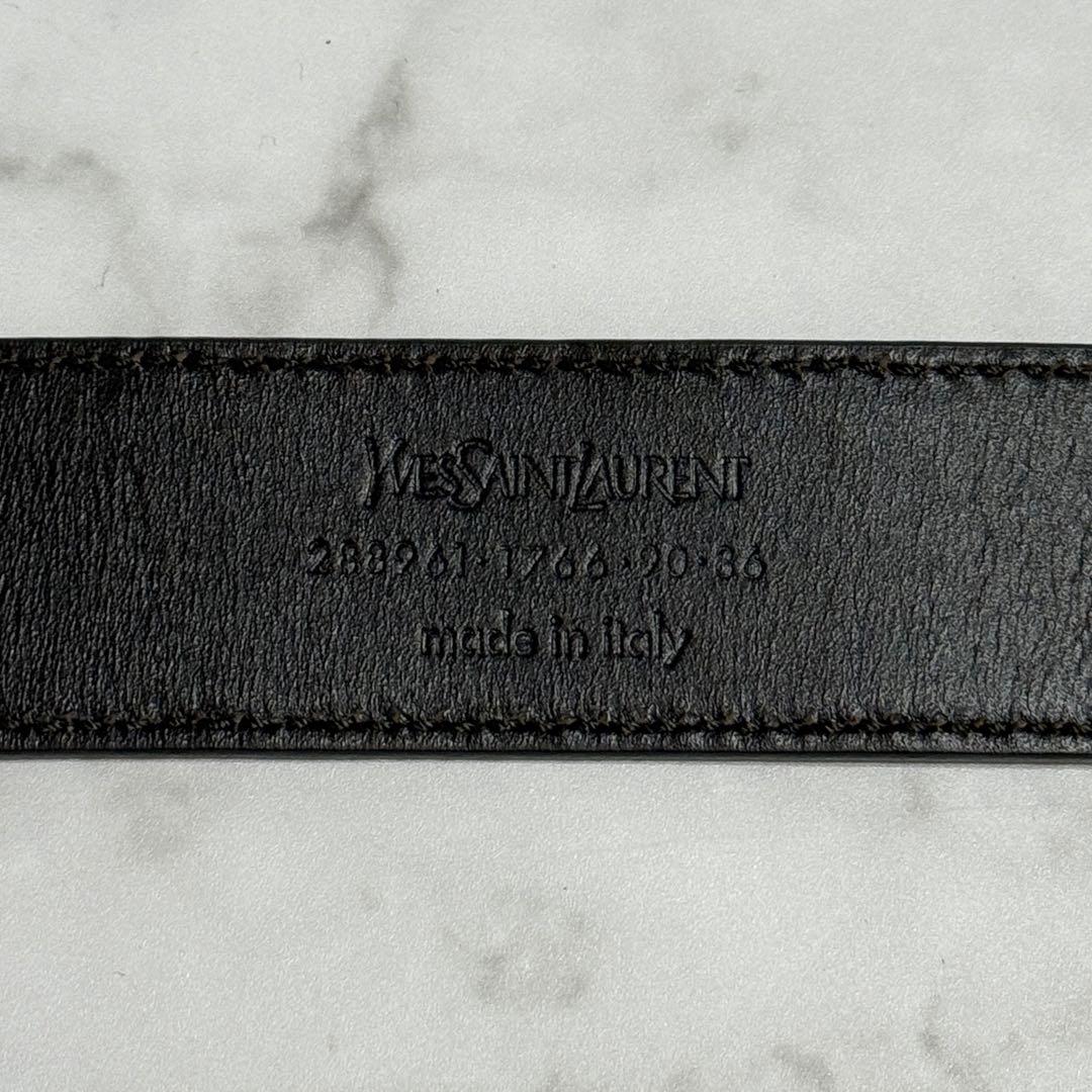 【極美品】 イヴサンローランリヴゴーシュ パイソンレザー フックバックル ベルト