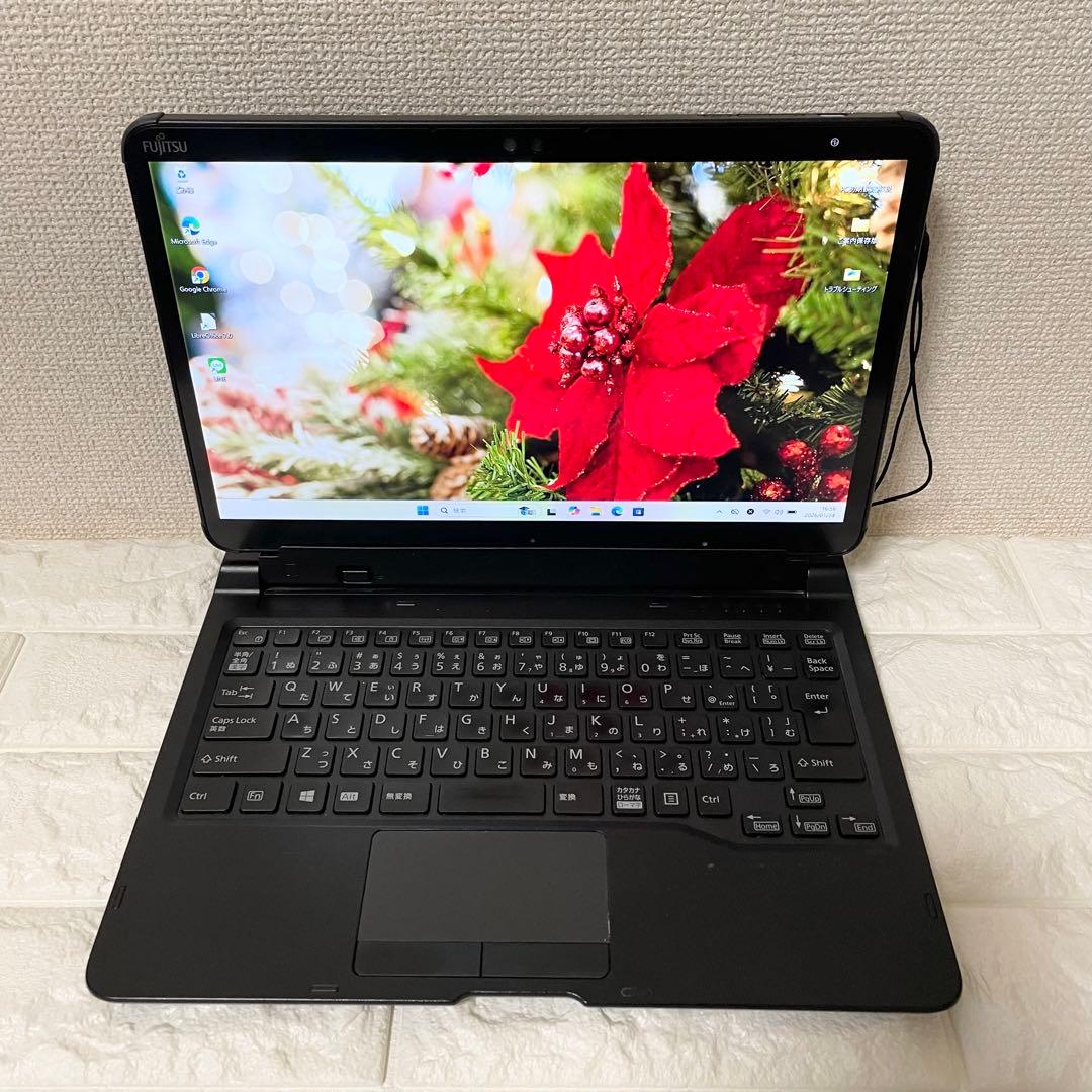 【即使用OK】タブレットPC i3-第10世代 SSD Office 富士通