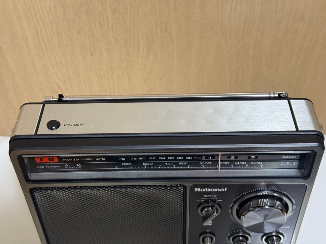 National FM/AM/TVラジオ