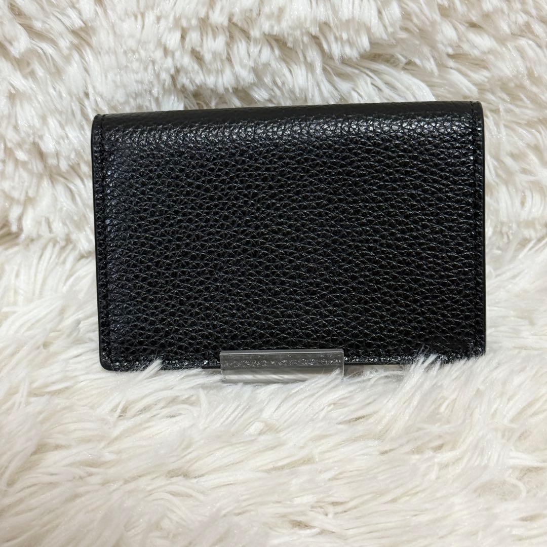 【極美品】TOD'S 名刺入れ　型押しロゴ マルチカラー