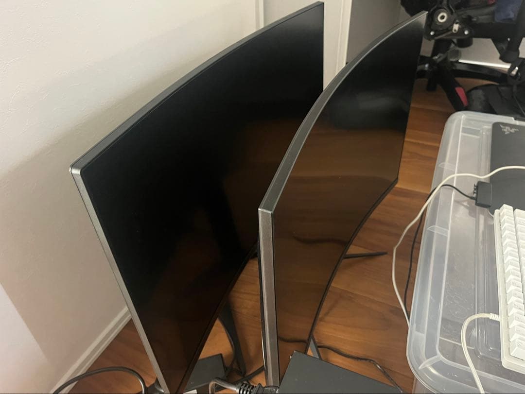 【最終値下げ】ゲーミングPCフルセット(31.5湾曲モニター2枚)