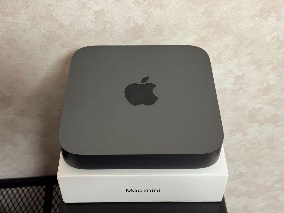 Macデスクトップ Mac mini 2018 | i3 | 16GB | 512GB