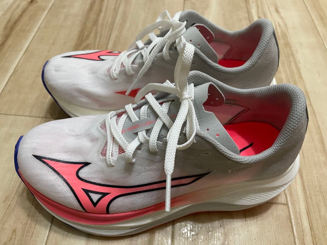 ウェーブ リベリオン フラッシュ 3 24.0cm