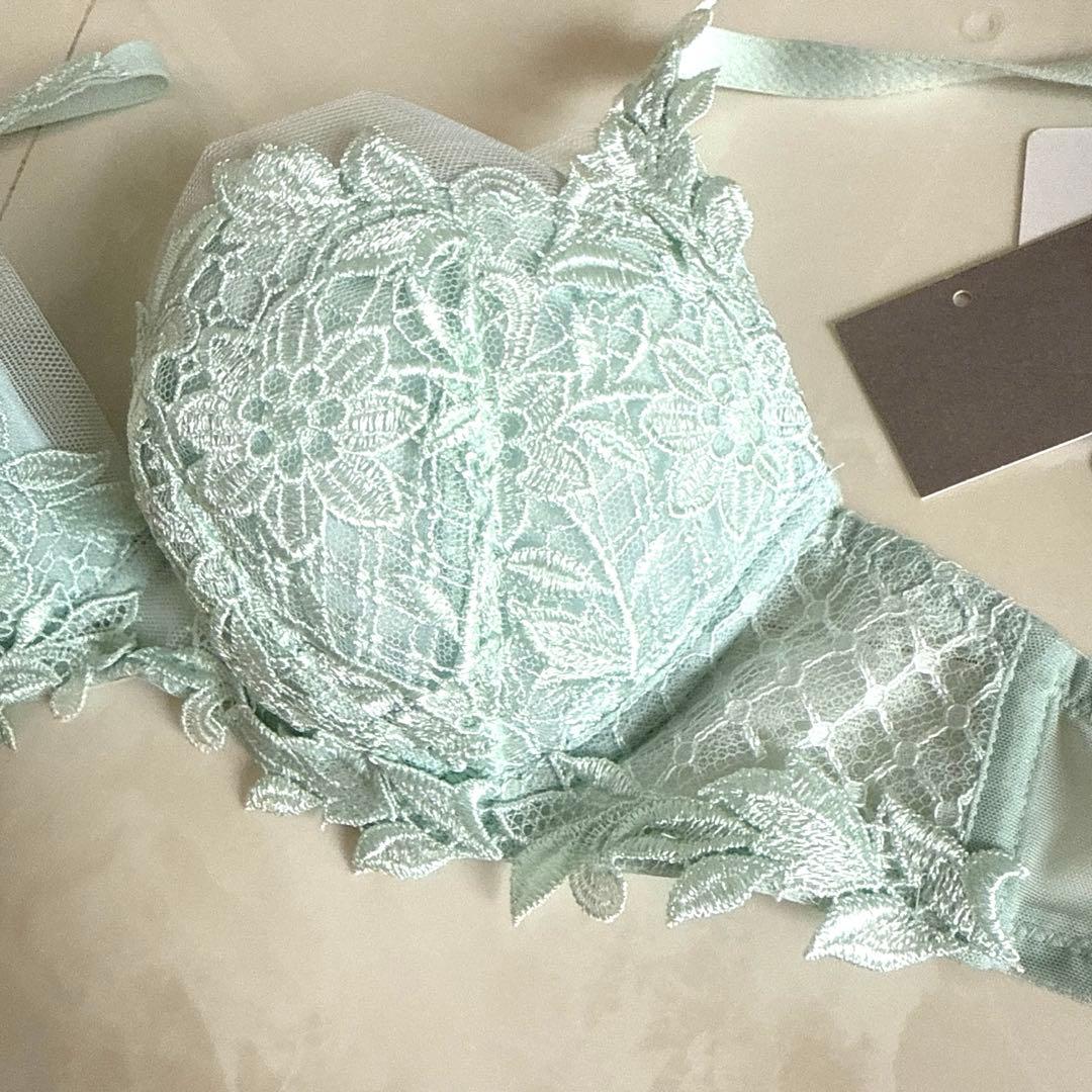 ☆ワコールYue D65☆24G