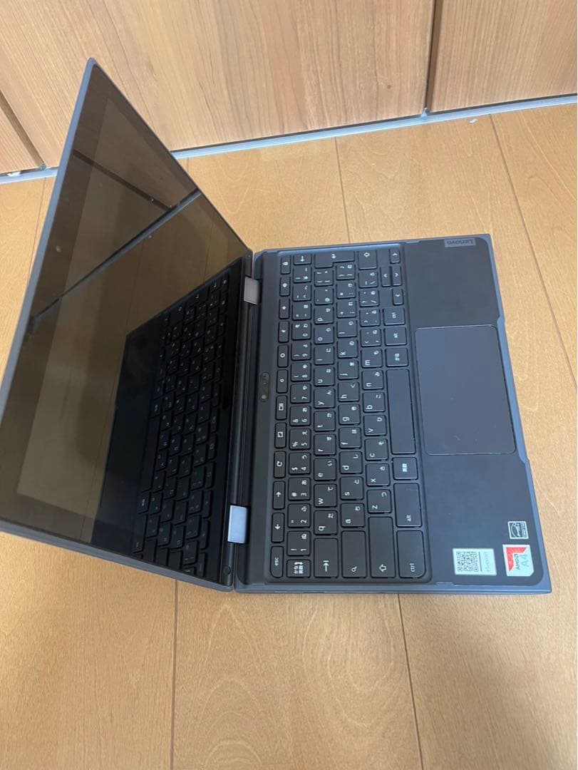 Lenovo 300e Chromebook 2nd gen クロームブック