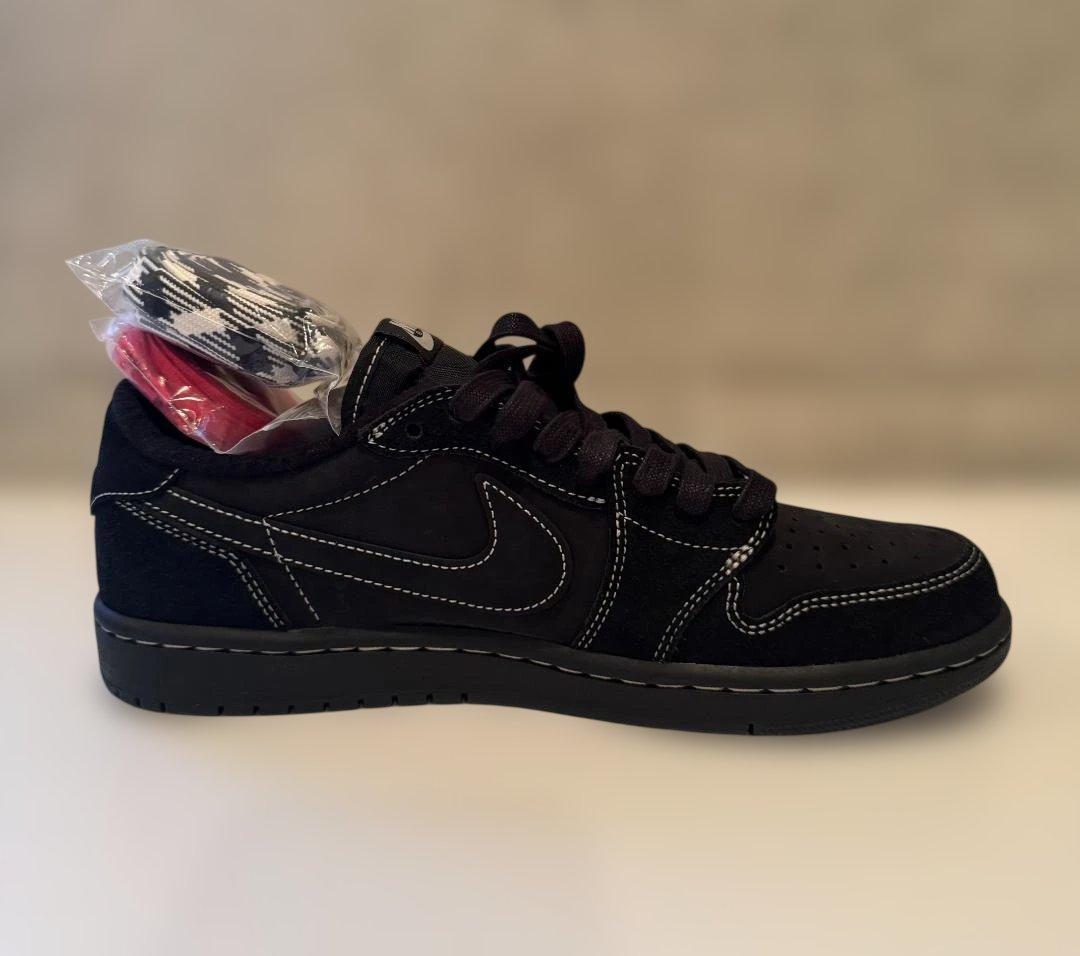 ナイキ x トラヴィス・スコット \"ブラック ファントム\" 26センチ