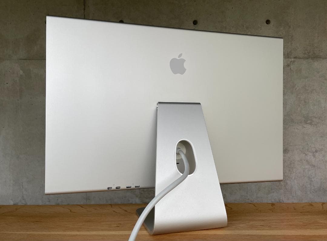 30インチ Apple Cinema HD Display シネマディスプレイ