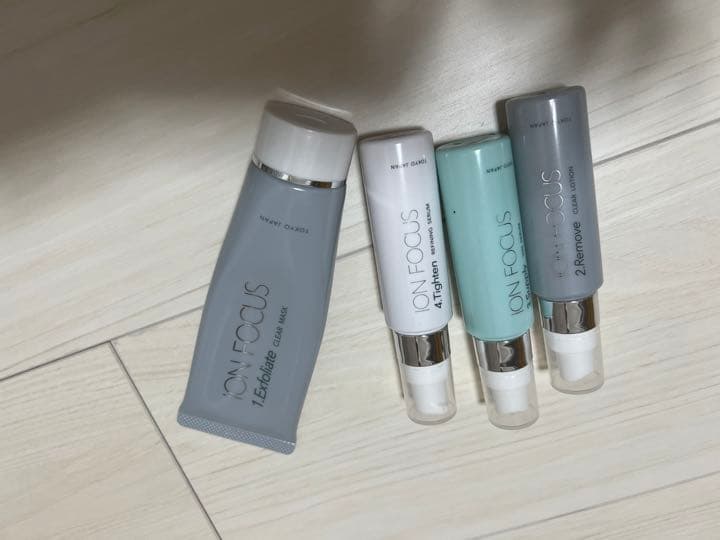 ESTHE TWIN エステツイ美顔器 化粧品4点セット