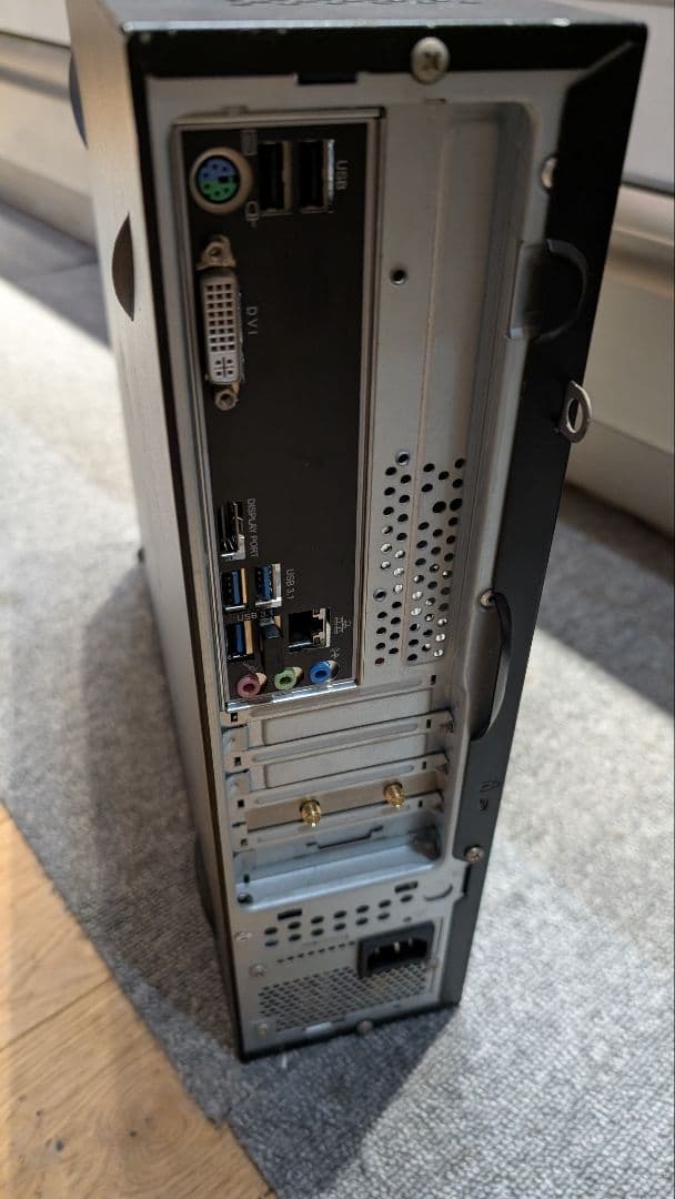 第9世代インテル® Core™ i3 プロセッサー搭載スリムデスクトップパソコン