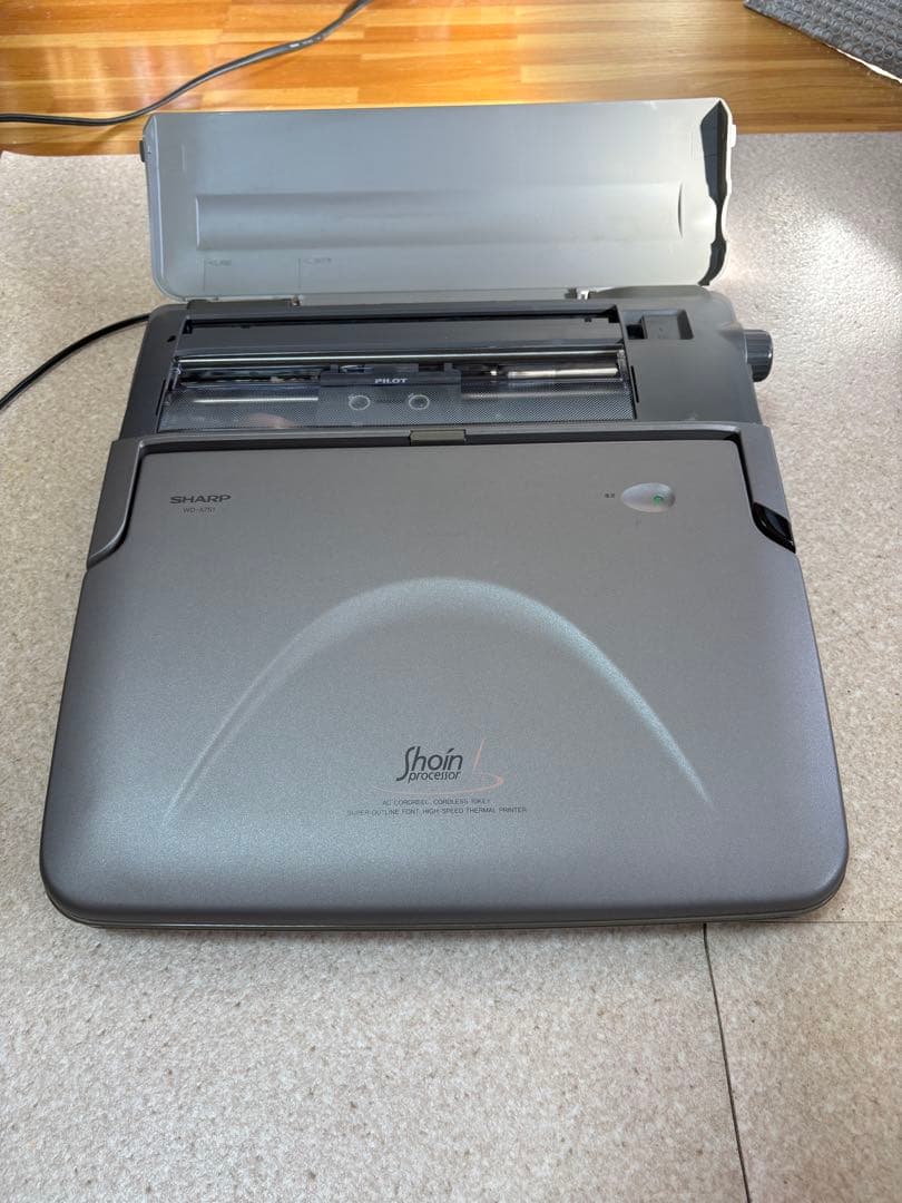 シャープ ワープロ 書院 (WD-A751)