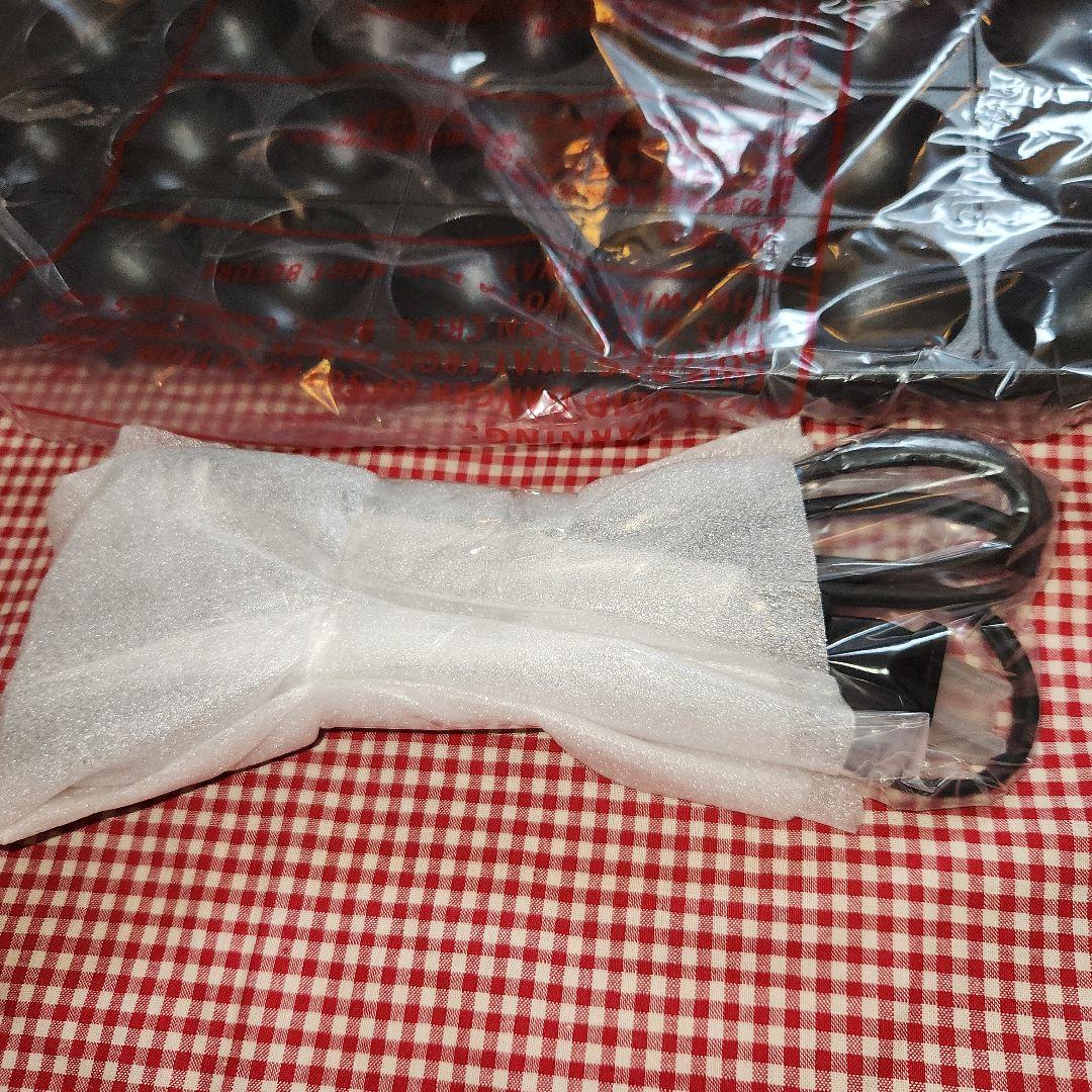 新品未使用BRUNO ホットプレート グランデサイズ レッド+レシピ本付き