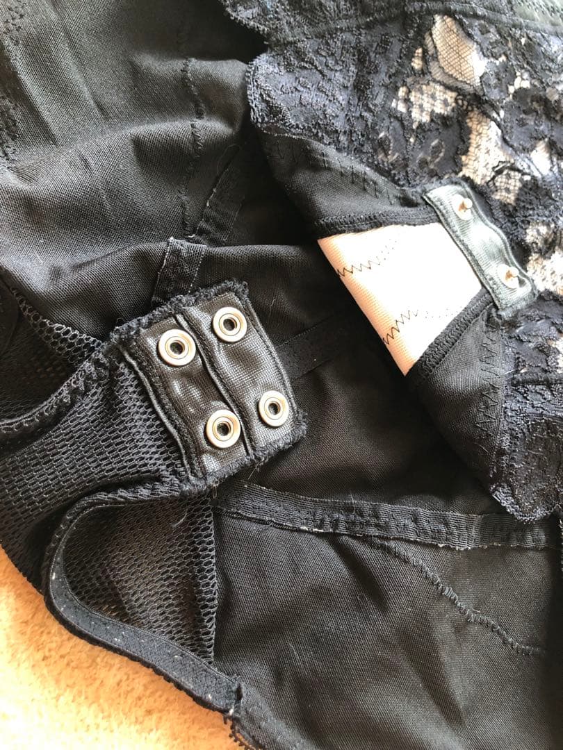 グラントイーワンズ　ララドール　ボディスーツ　補正下着