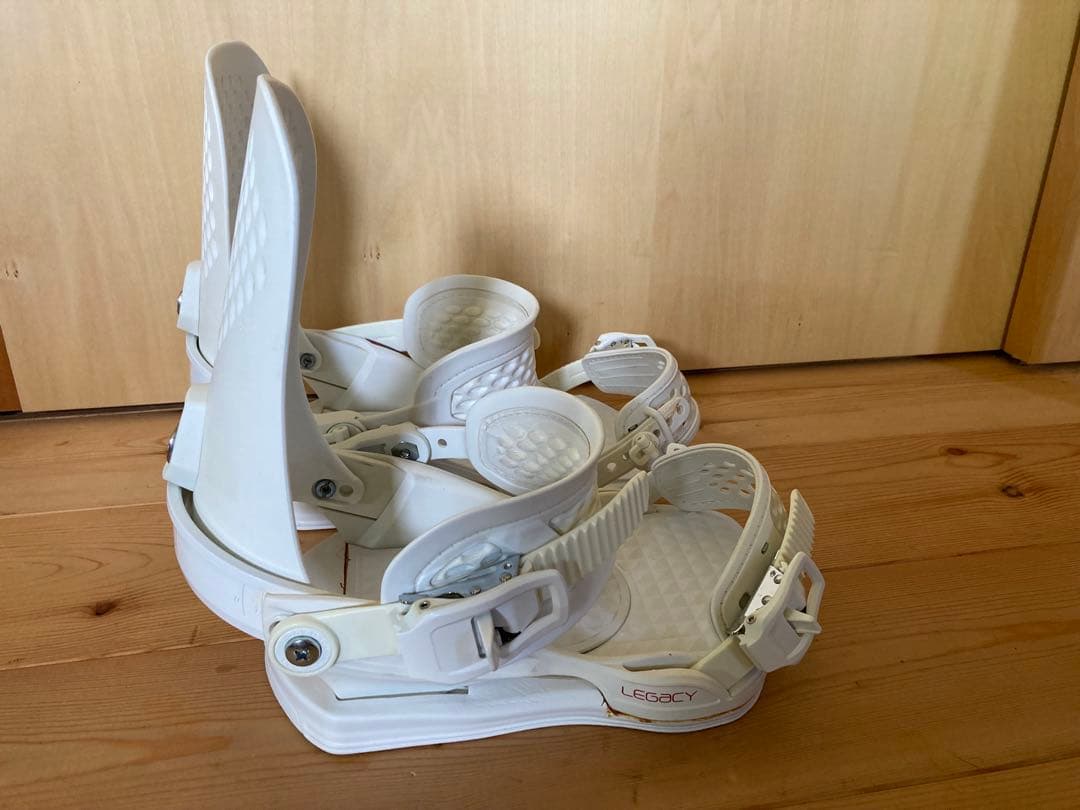 UNION LEGACY ホワイト スノーボードビンディング Mサイズ