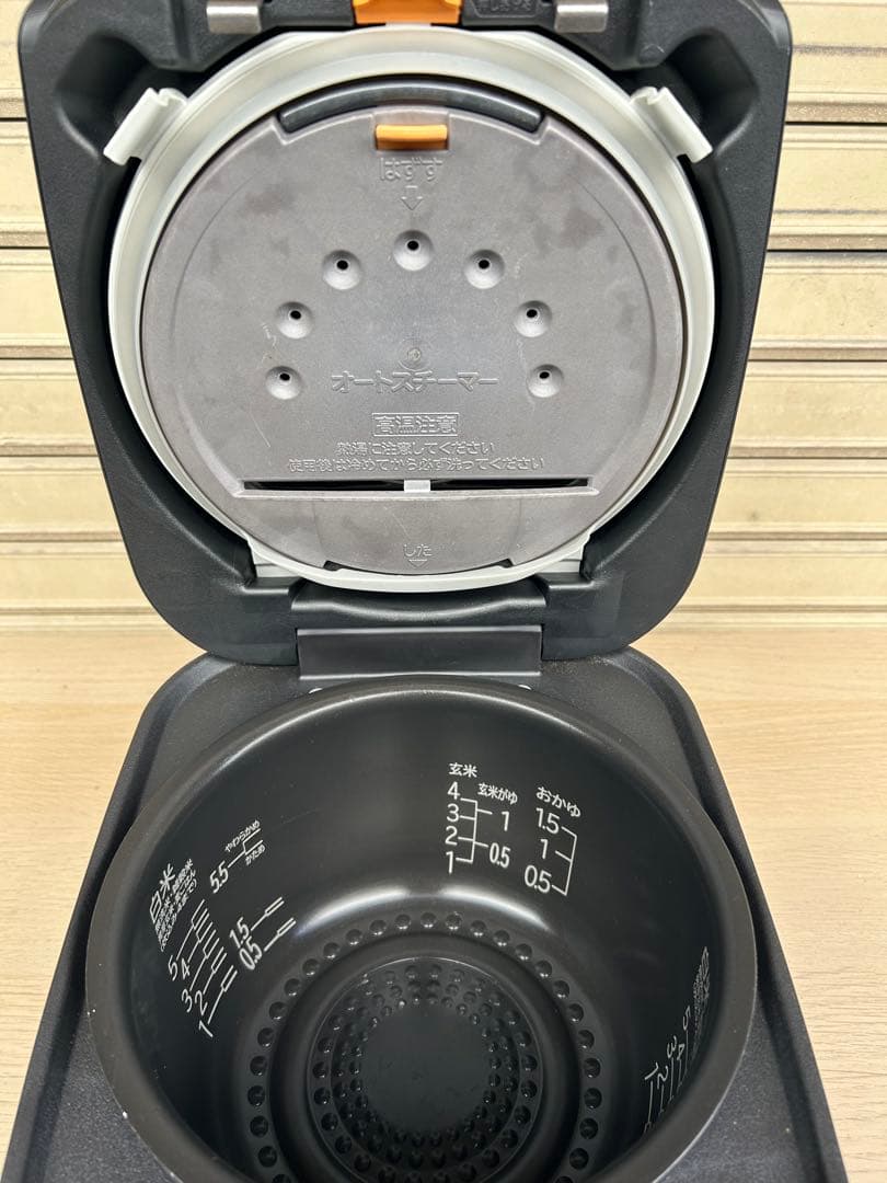 【HITACHI】 日立IH ジャー炊飯器　RZ-TS104M ルビーレッド