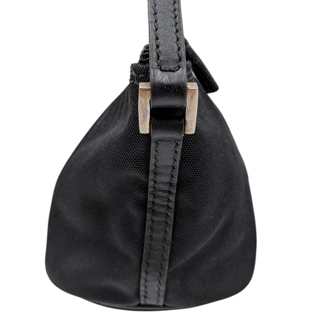 GUCCI グッチ ブラック キャンバス アクセサリーポーチ ハンドバッグ 小物