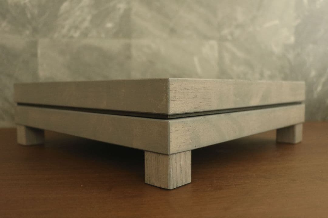 木製スピーカースタンド一対