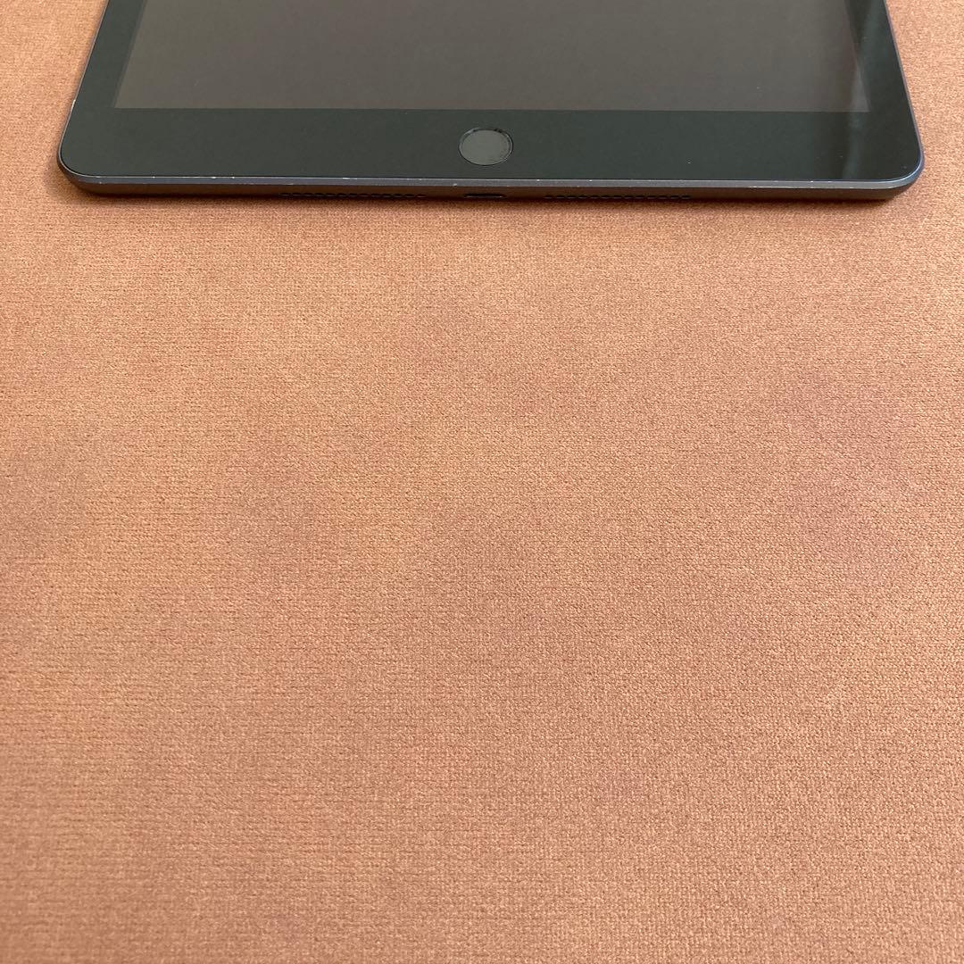 3102【早い者勝ち】電池最良好☆iPad7第7世代 32GB WIFIモデル☆