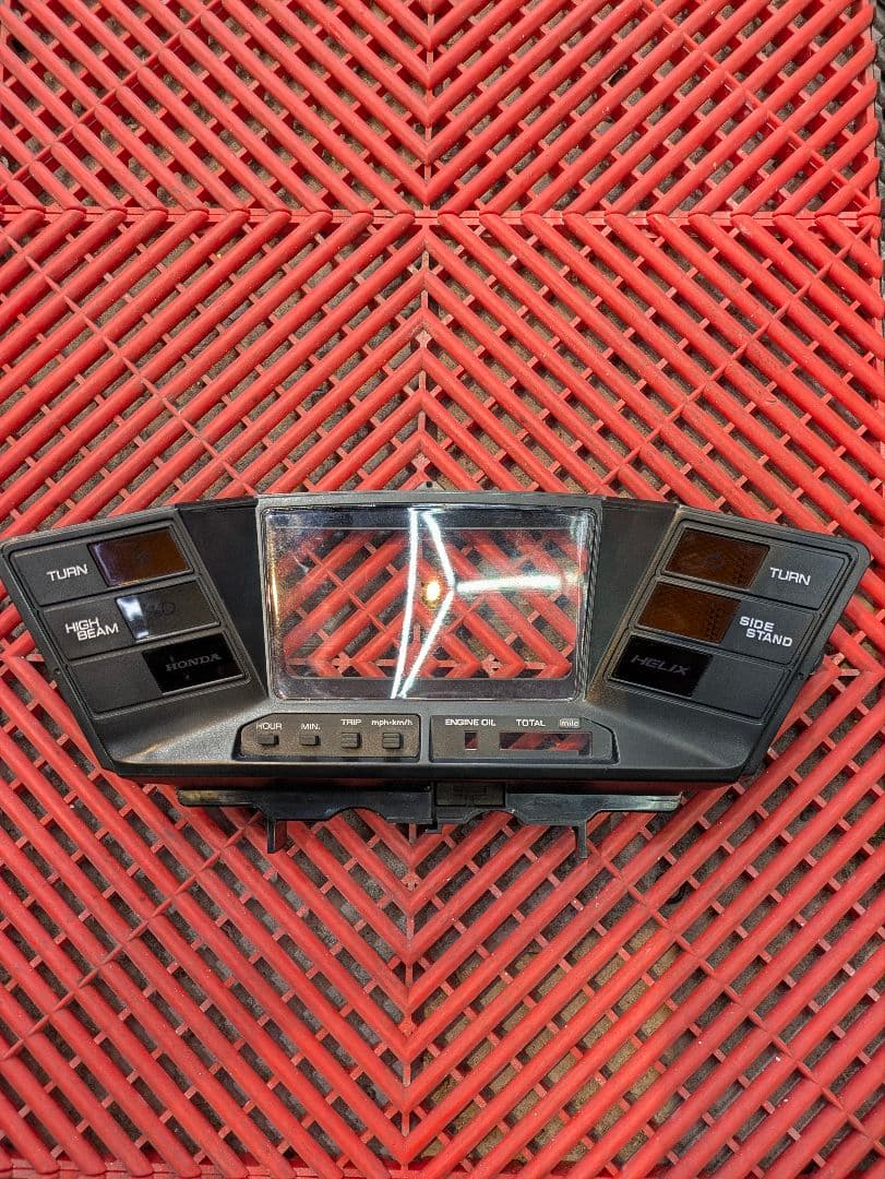 ☆最終値下げ☆フュージョン　HELIXメーターパネル　希少