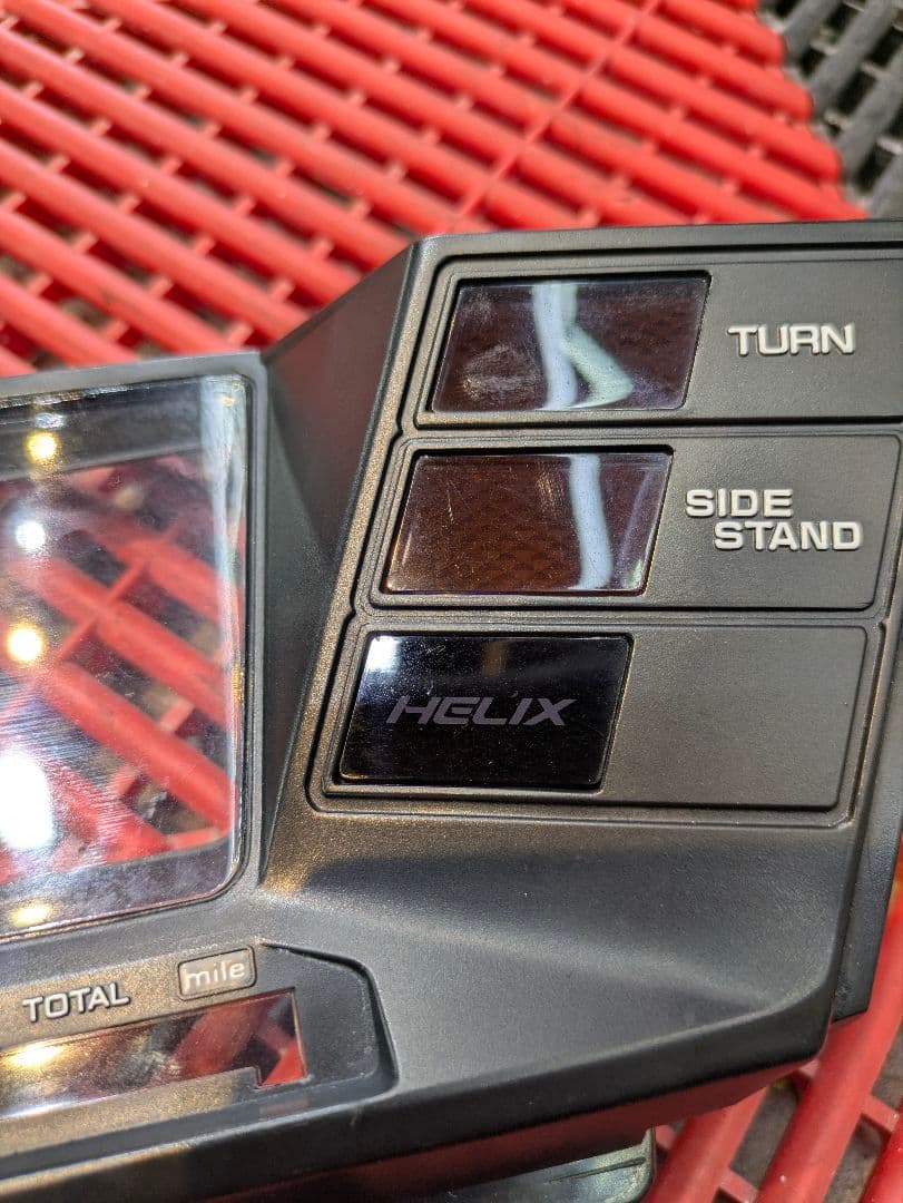 ☆最終値下げ☆フュージョン　HELIXメーターパネル　希少