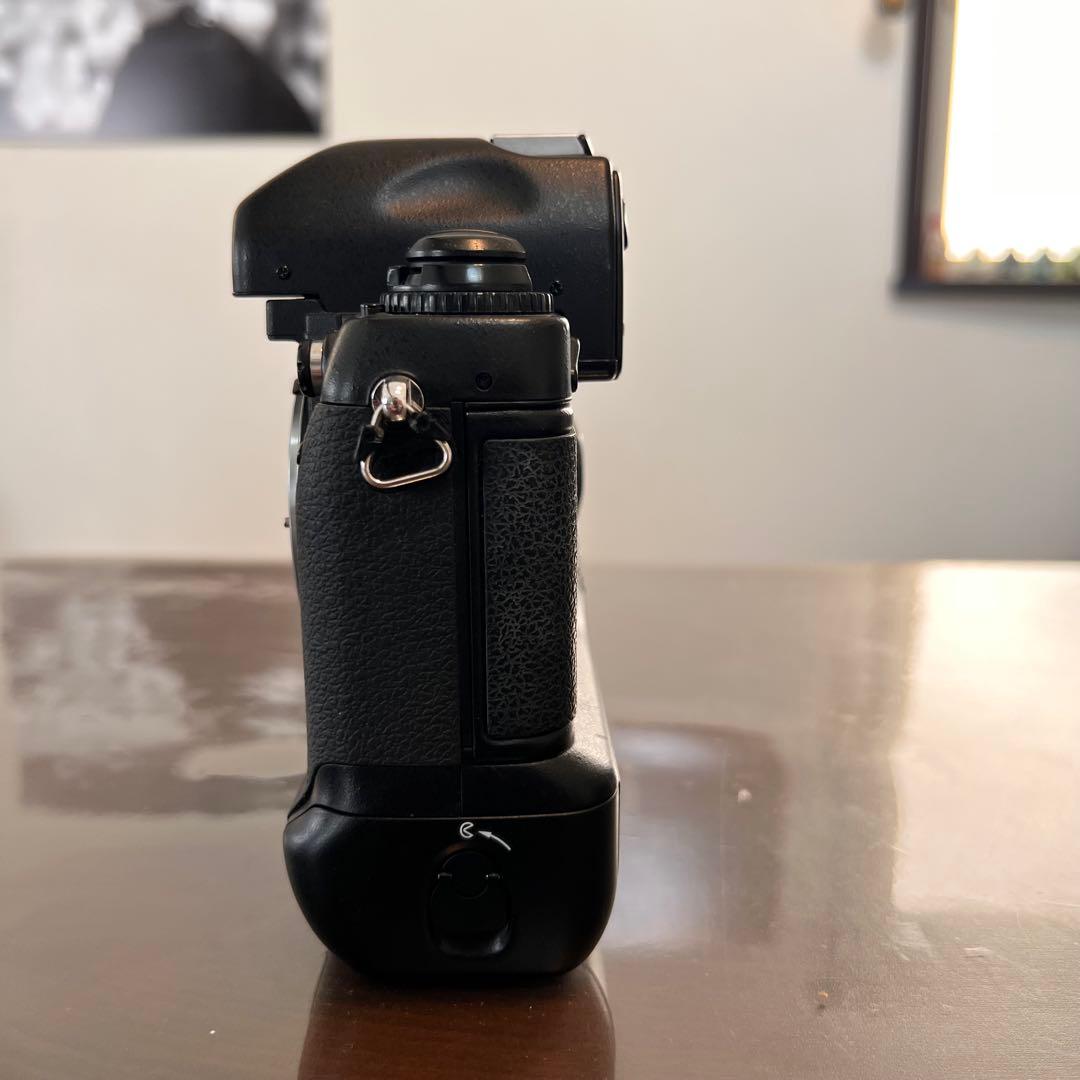 Nikon F5 フィルム一眼レフカメラ