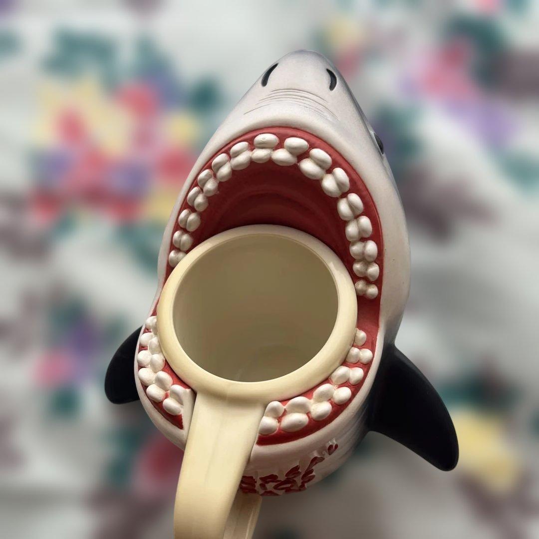 ★ビンテージ級★USJマグカップ 恐竜 E.T. ジョーズの形ペンケースとしても