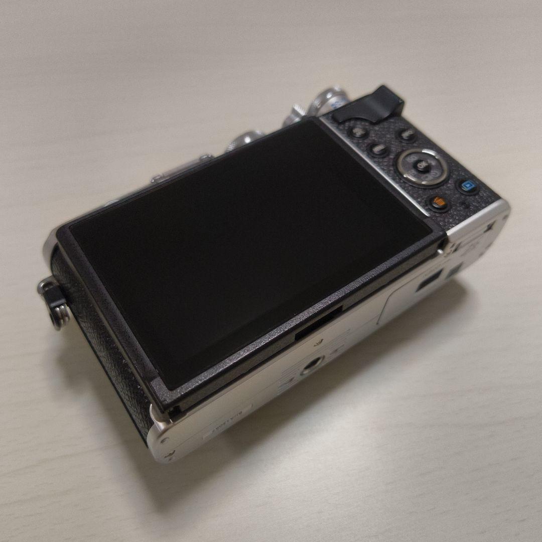 オリンパス PEN E-P7 14-42mm EZレンズキット おまけ付