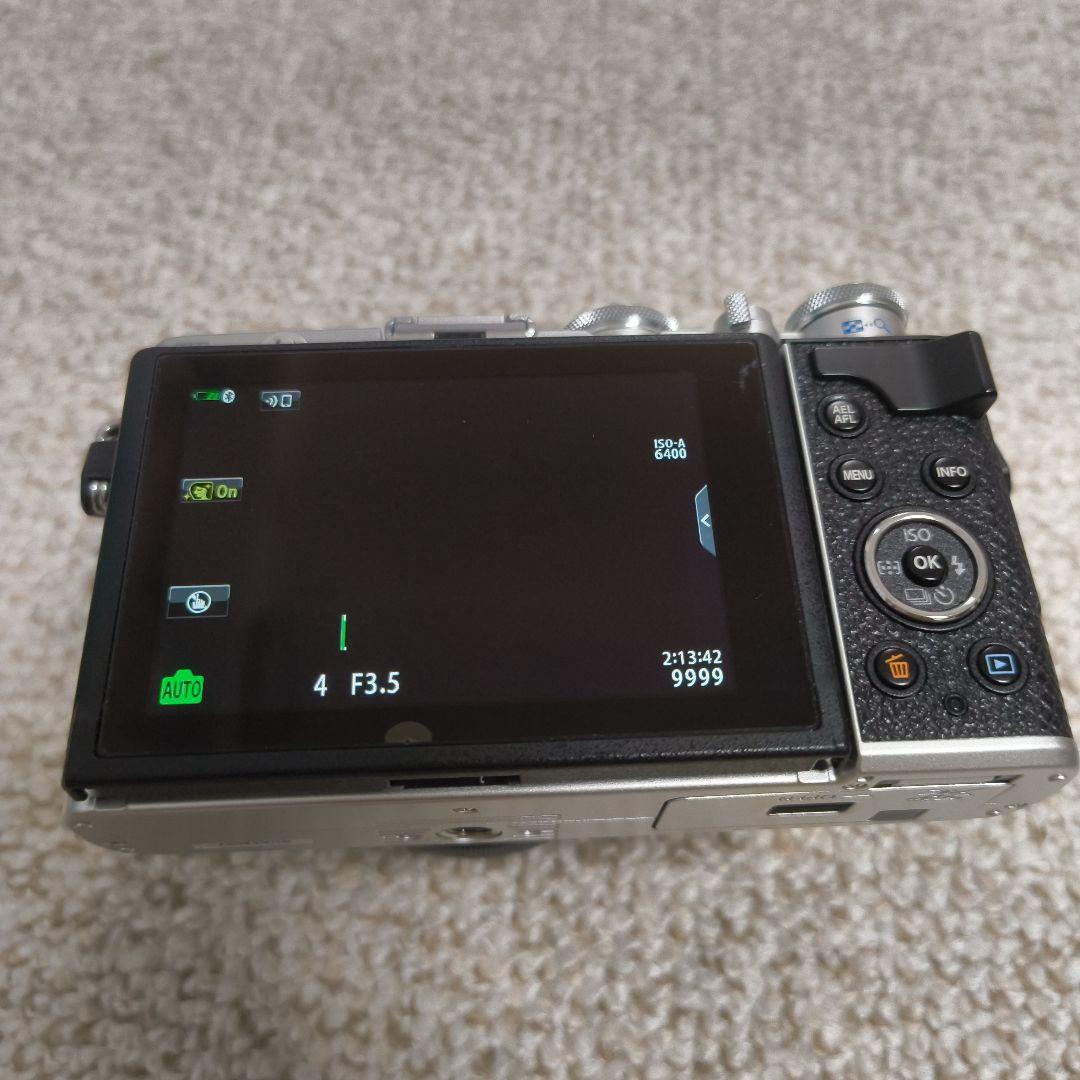 オリンパス PEN E-P7 14-42mm EZレンズキット おまけ付