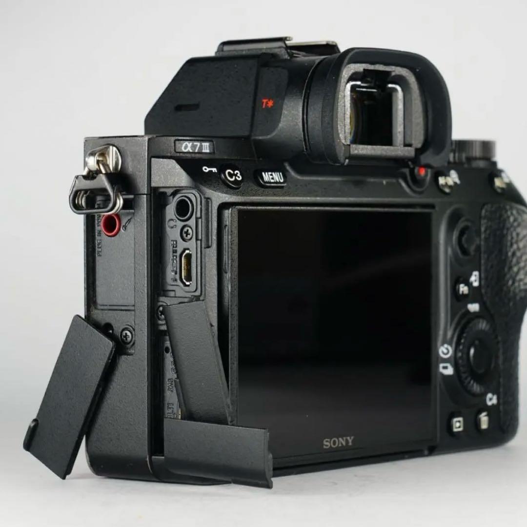 SONY α7 III ミラーレスカメラ レンズ付き