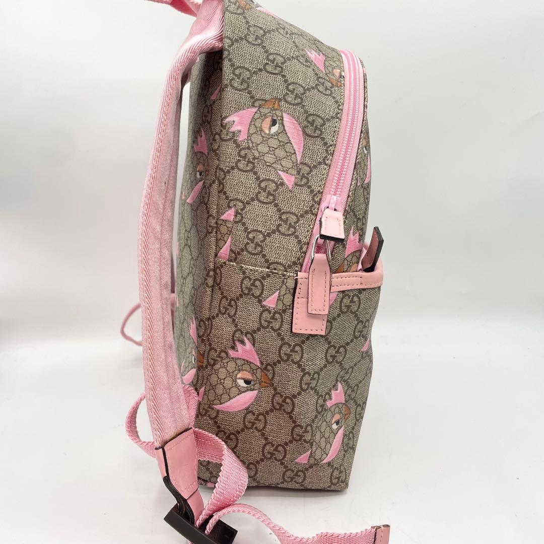 グッチ リュック　チルドレンズ パパガッロ オウム レザー　ピンク　柄