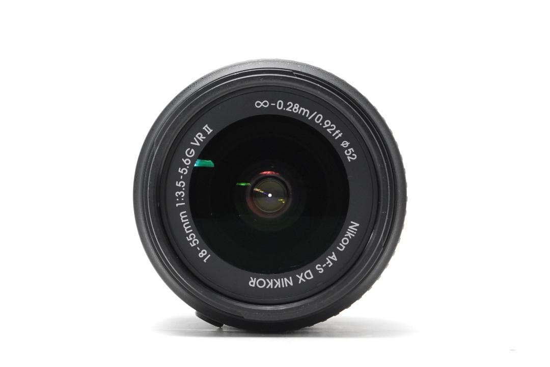 【新品級美品】Nikon D3300 高精細2416万画素 動画撮影 小型軽量