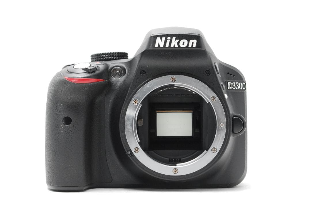 【新品級美品】Nikon D3300 高精細2416万画素 動画撮影 小型軽量