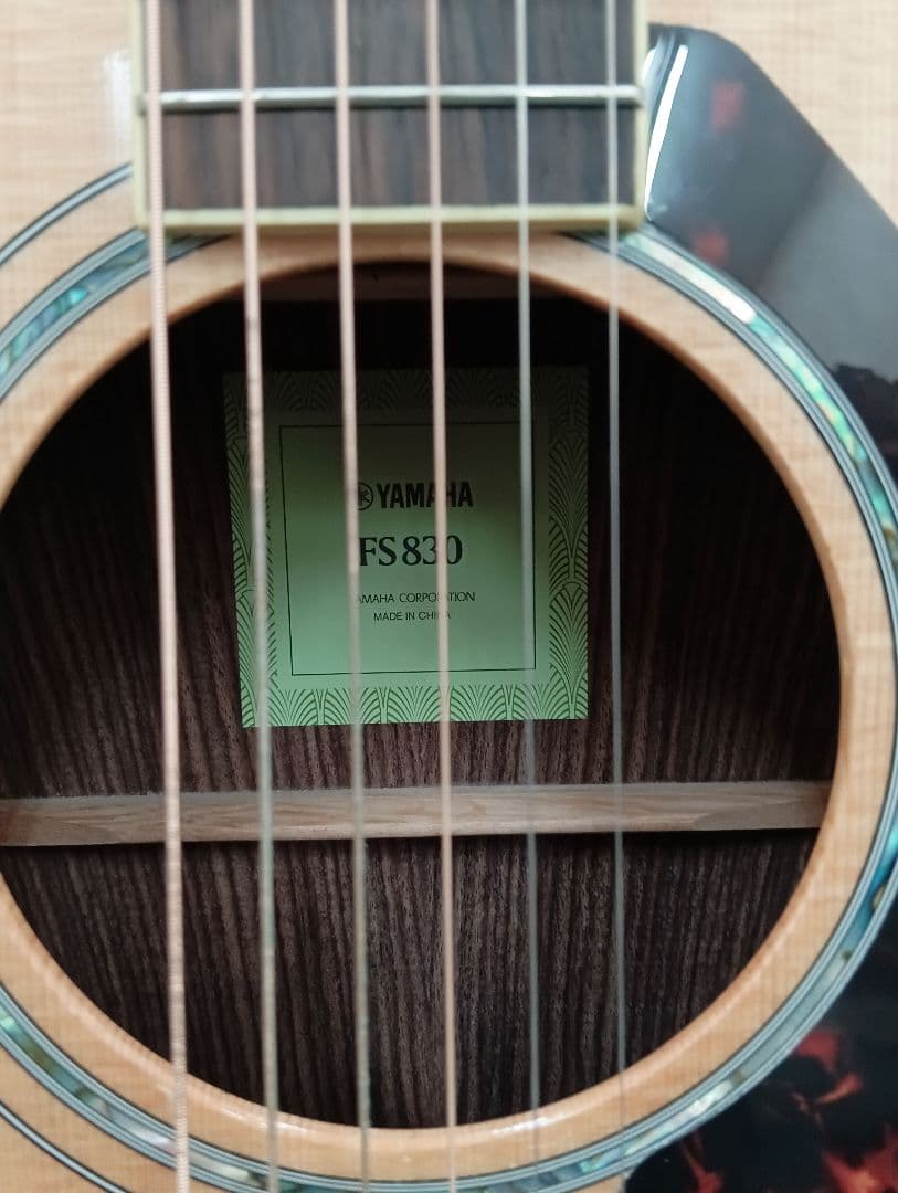 美品　YAMAHAアコースティックギター FS830 楽器　音楽　専用ケース
