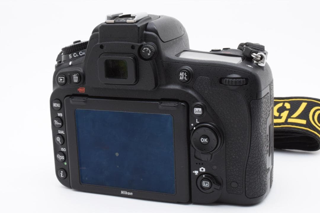 ニコン　Nikon D750 デジタルカメラボディ