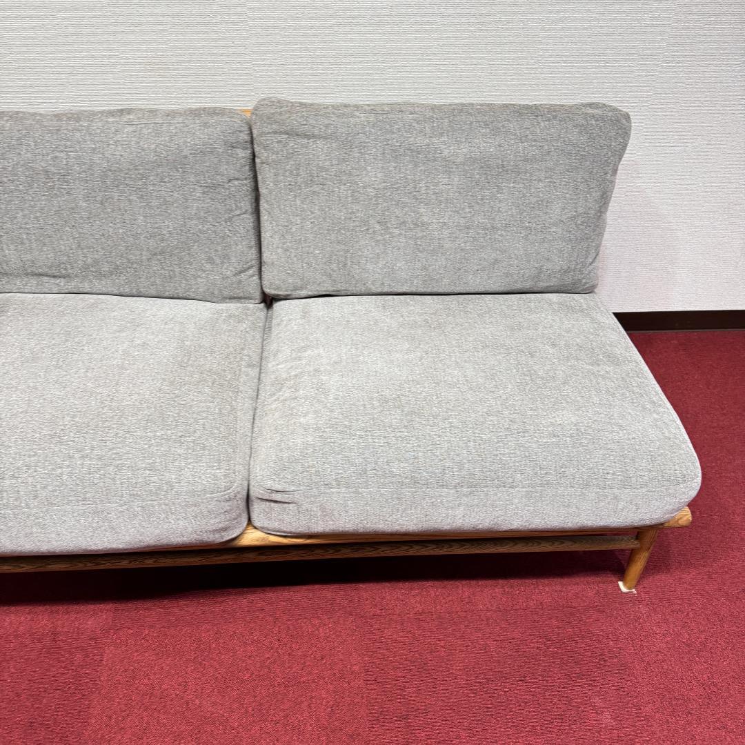 東京23区送料無料　極美品モモナチュラル２Pソファー　2024年12月購入