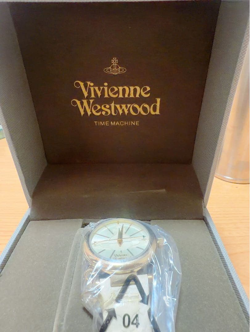 Vivienne Westwood Time Machine 時計