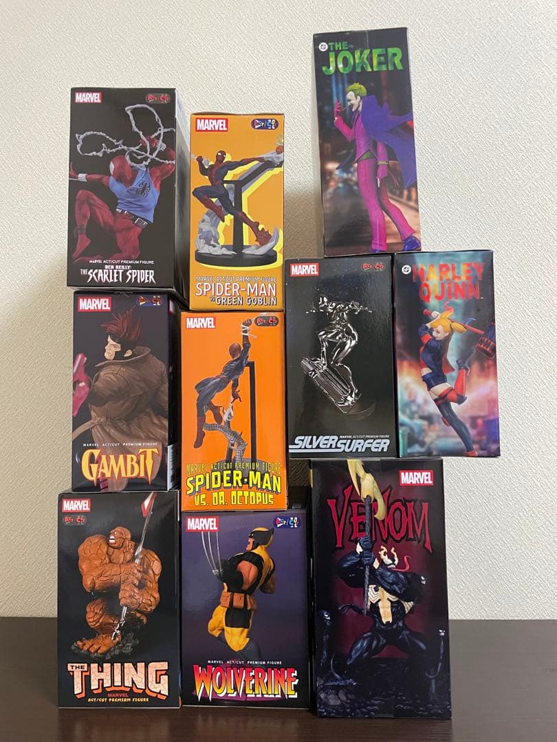 ヴェノム　スパイダーマン　ウルヴァリン　ジョーカー　フィギュア　セット