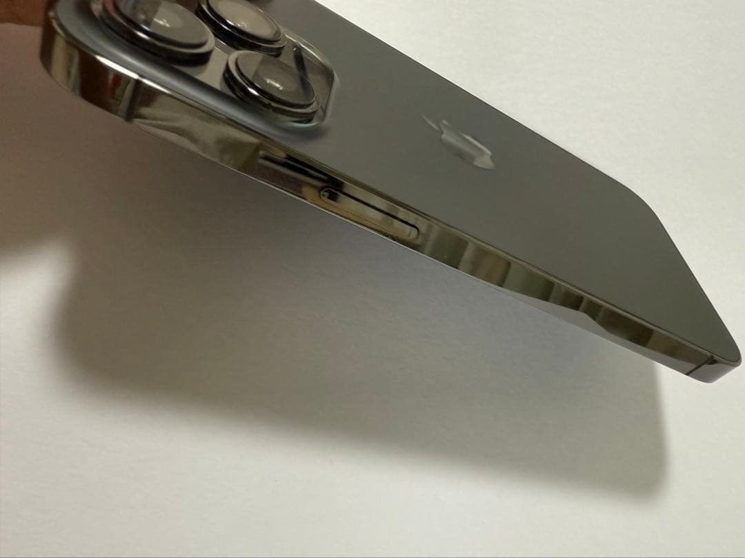 iPhone13pro 256GB SIMフリー