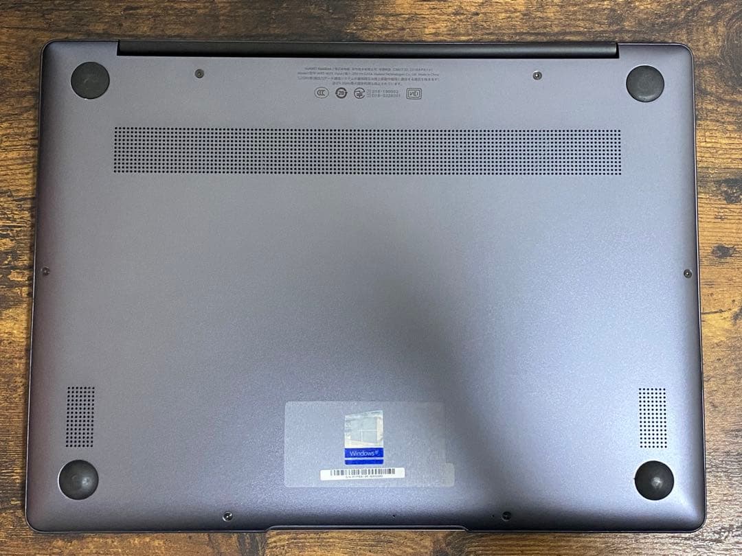 【美品】HUAWEI ファーウェイ MateBook13 第8世代 Corei7