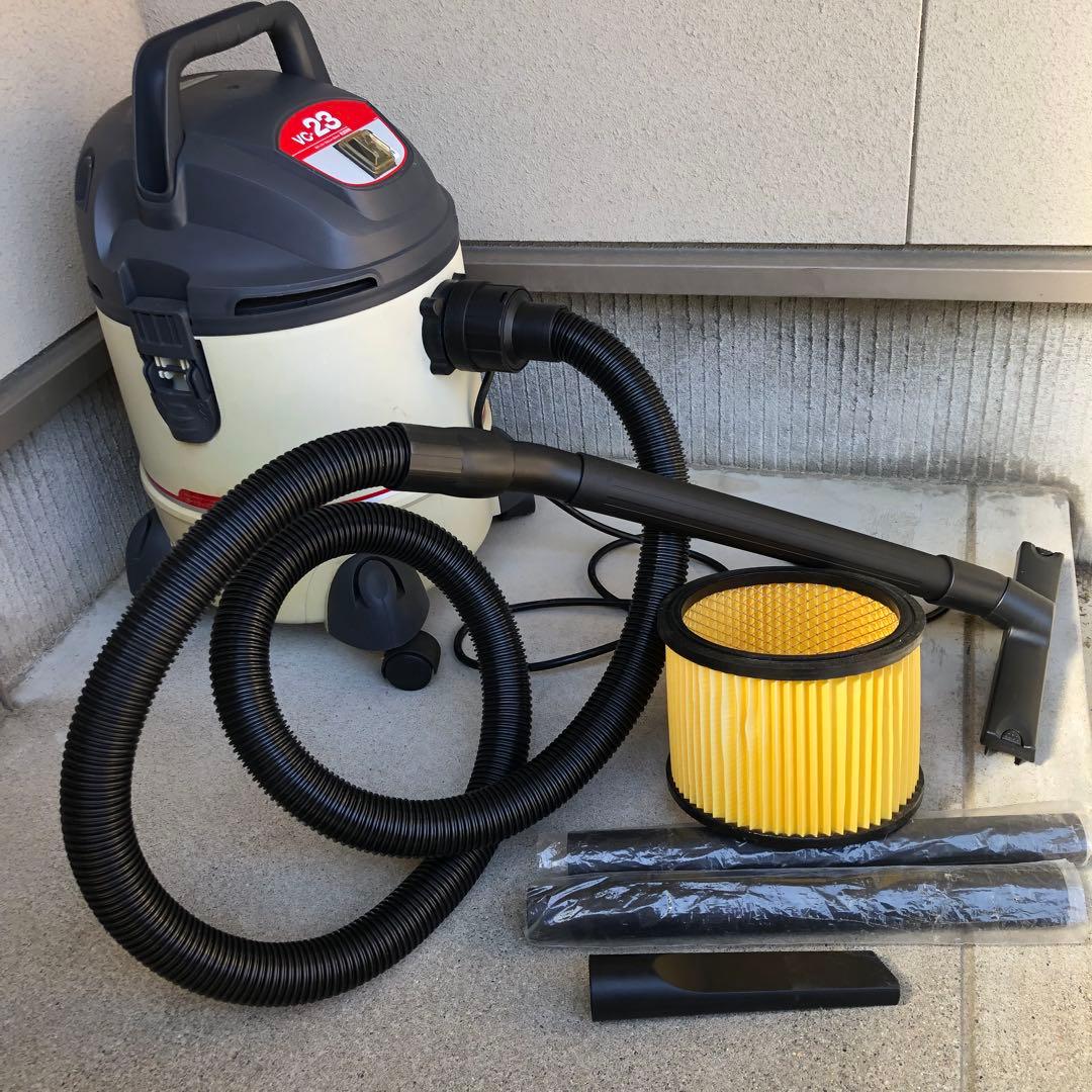 IYU　乾湿両用【水も吸い取り出来ます】 リョービ集じん機