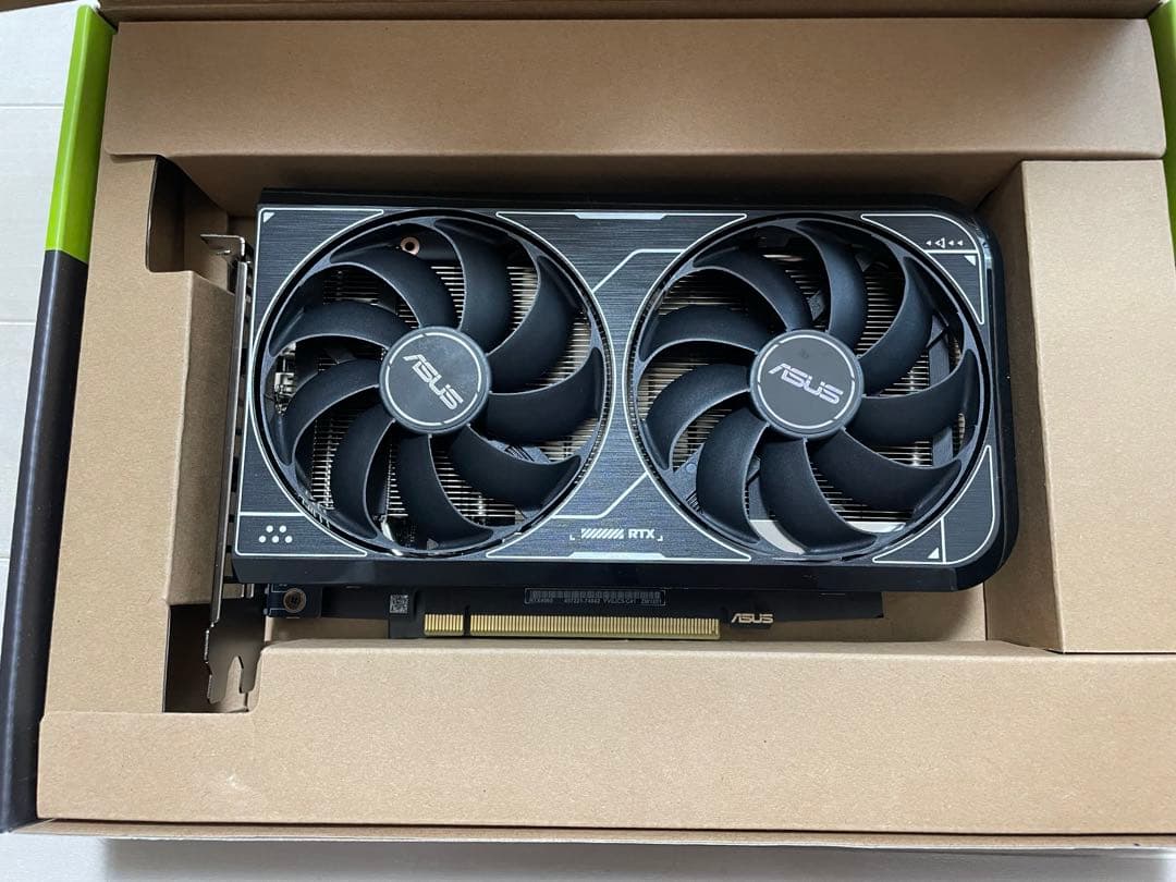 【美品】ASUS DUAL RTX 4060 8G V2