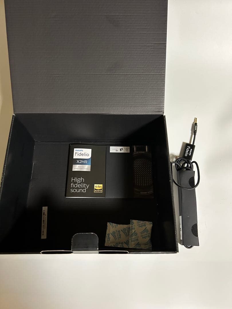 フィリップス　Fidelio開放型ヘッドホンX2HR