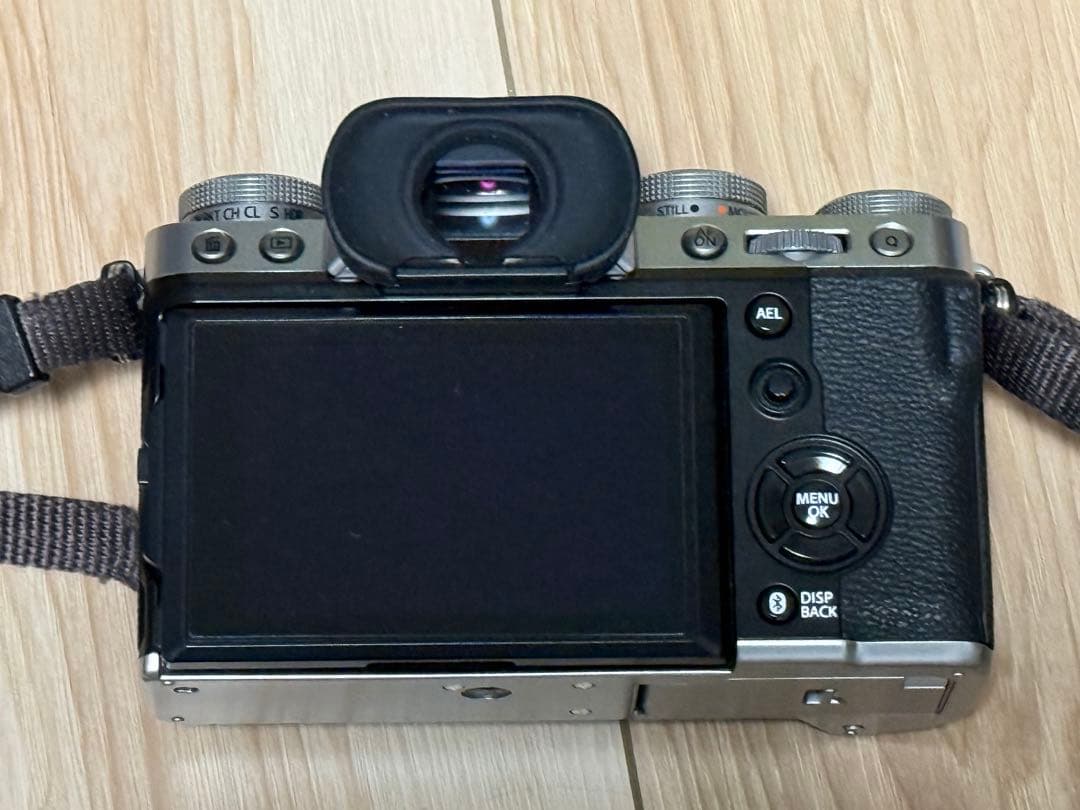 富士フイルム X-T5 ボディ 元箱&付属品あり シャッター数 約7,600回