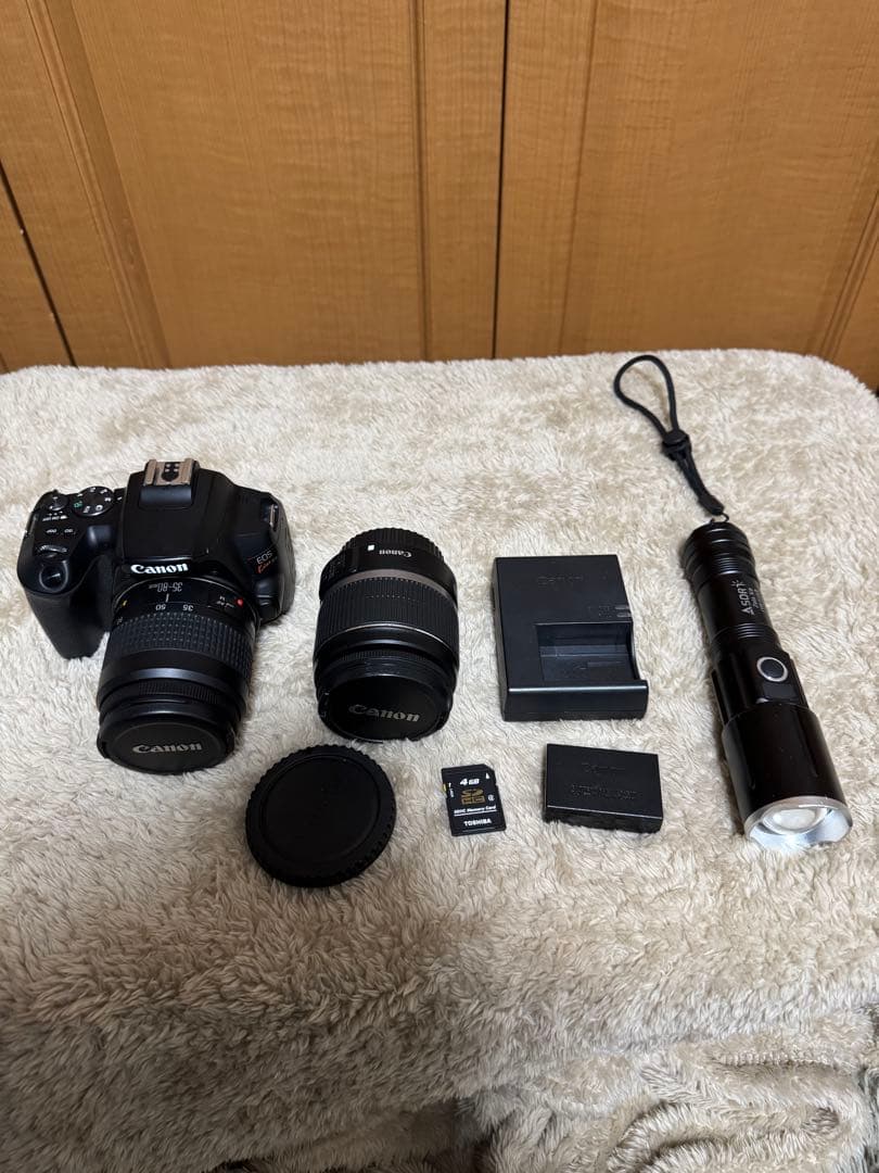 abc Canon EOS Kiss X10 ダブルレンズキット